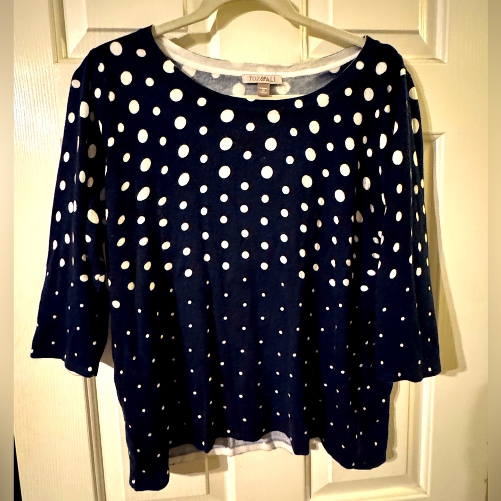 1X navy blue and white polka dot